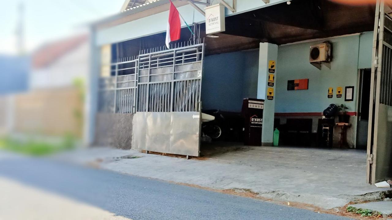D'Kost Ketintang Surabaya Exterior foto